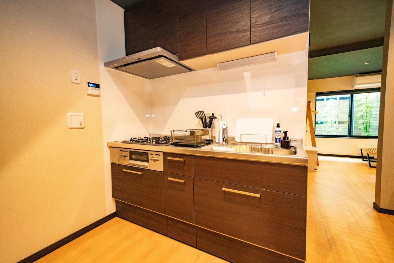 Aparthotel East One Higashishinjuku Tokio Zewnętrze zdjęcie